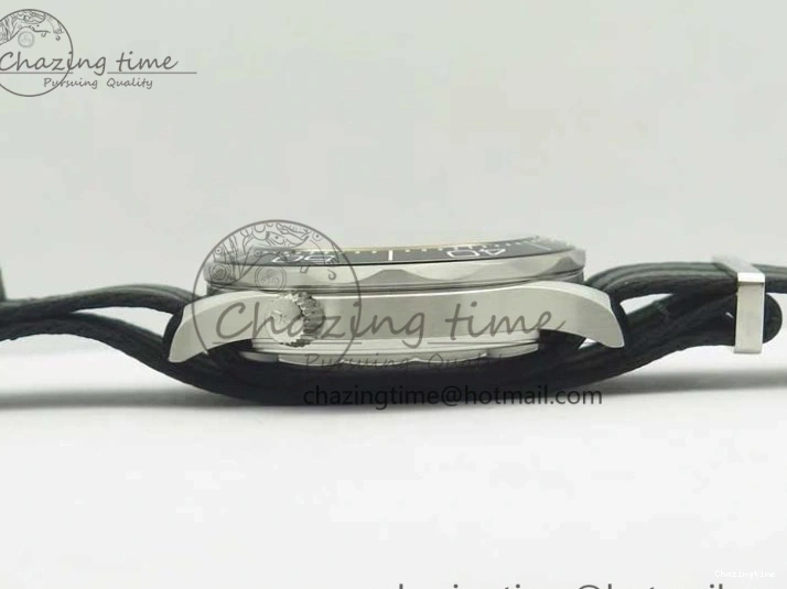 0113 2018 Seamaster Diver 300M VSF Best Edition Black Ceramic Dial on Black Gray Nato Strap A Unique 8057